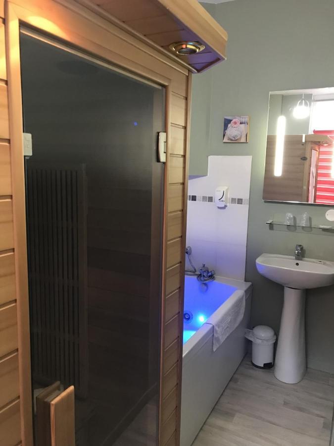 L'Atrium Bed & Breakfast Bethune Bagian luar foto