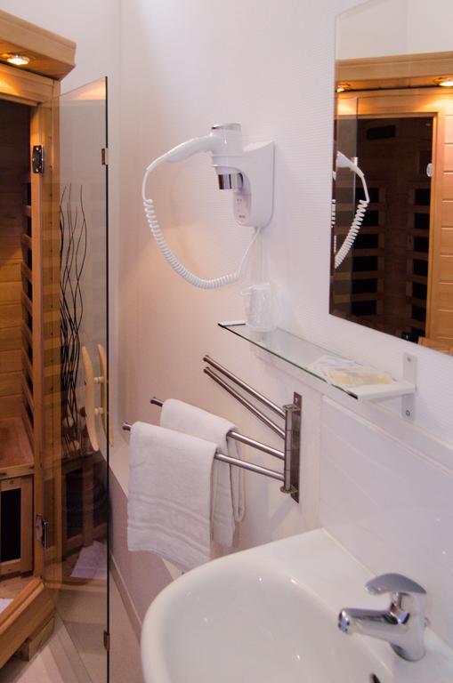 L'Atrium Bed & Breakfast Bethune Bagian luar foto